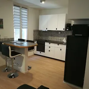  Appartement T3 Place Sadi Carnot France